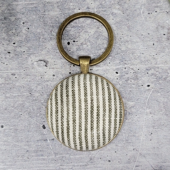 New Handmade | Striped Fabric Button Keychain - Picture 1 of 2